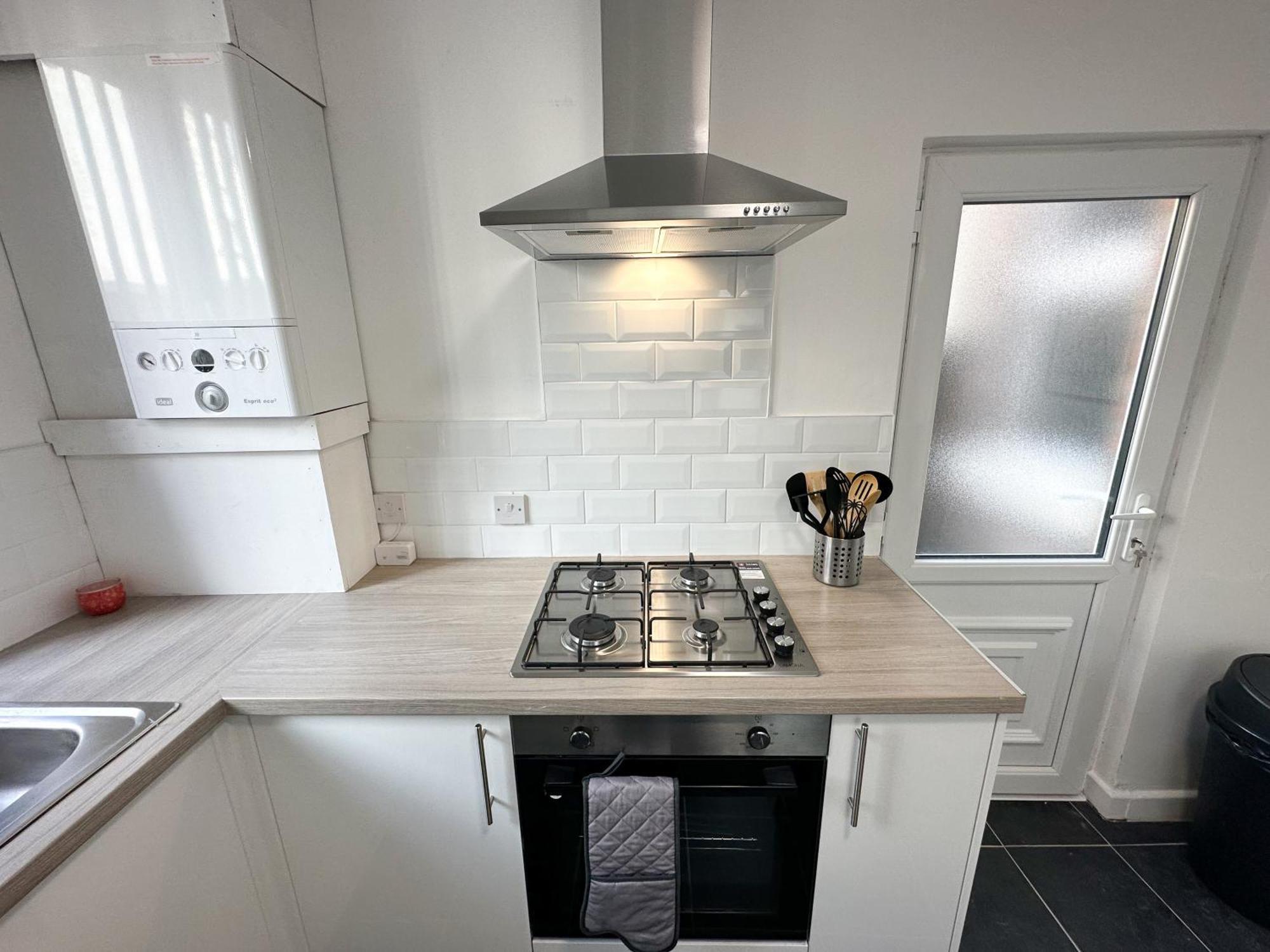 Vicar Road Apartment Ливърпул Екстериор снимка
